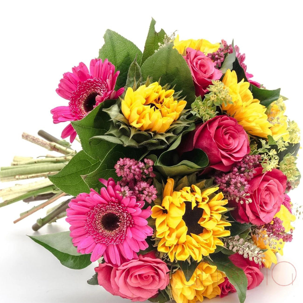 Love, Love Me Do Bouquet | Srclnhutes.