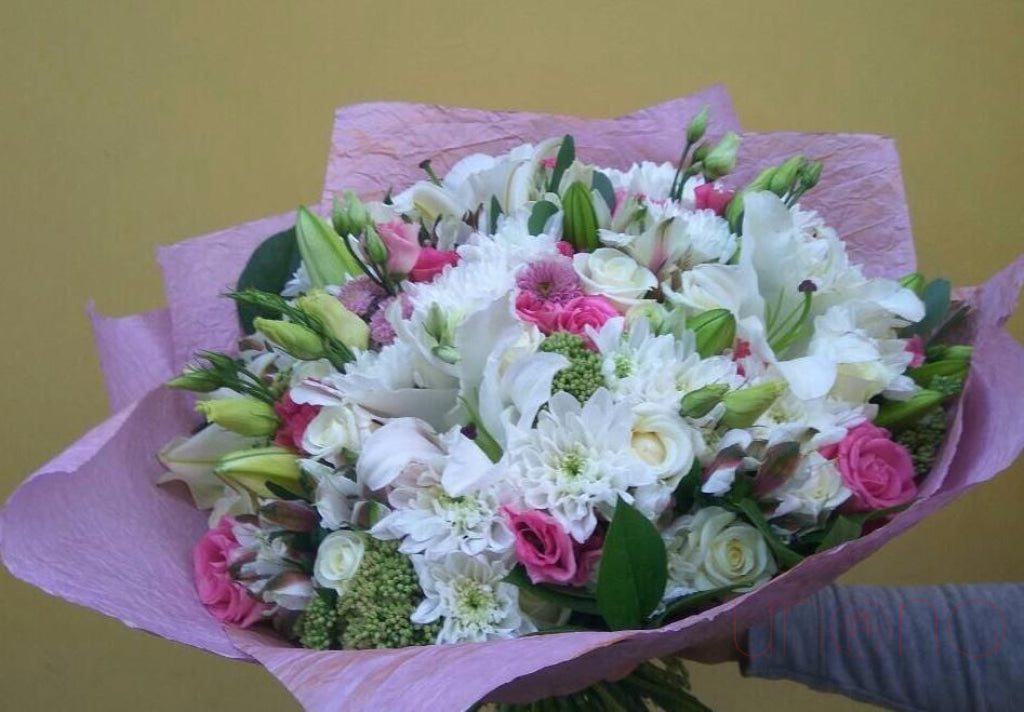 Tender Feelings Bouquet | Srclnhutes.
