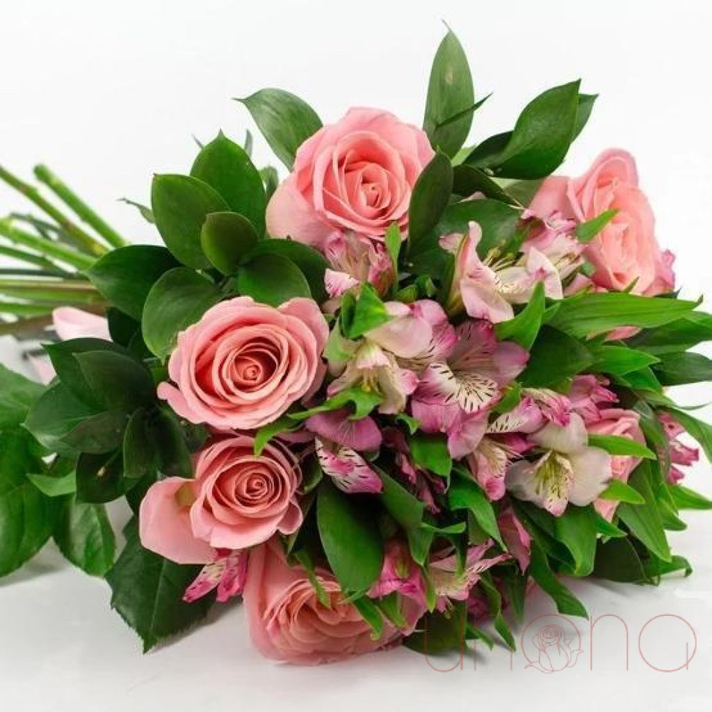 Tender Roses and Alstroemerias Bouquet | Srclnhutes.