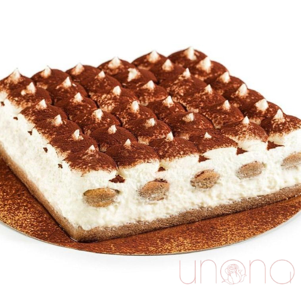 Traditional Tiramisu Cake | Srclnhutes.